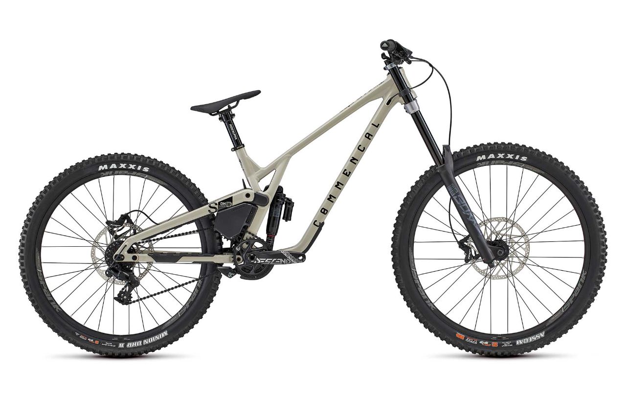 Commencal _Supreme V5 _LAMAPROSHOPBROMONT_96DA79D1